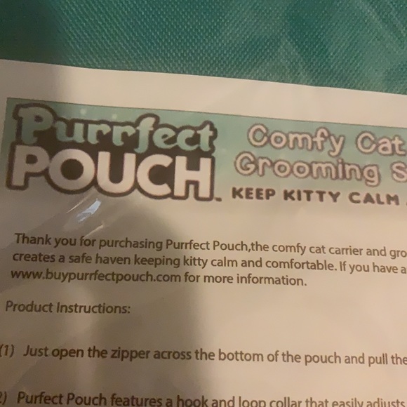 NWOT Purrfect Pouch Cat Carrier - Picture 2 of 6